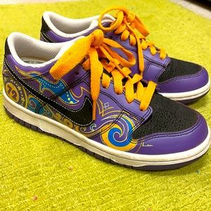 Purple and Orange Nike Dunks !!